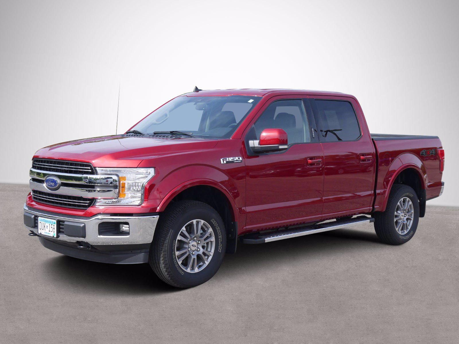 Pre-Owned 2019 Ford F-150 LARIAT 4WD Crew Cab Pickup